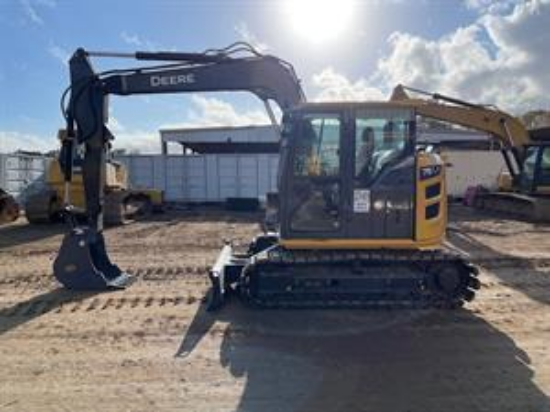 Picture of Mini Excavator (13,000-18,000lbs)